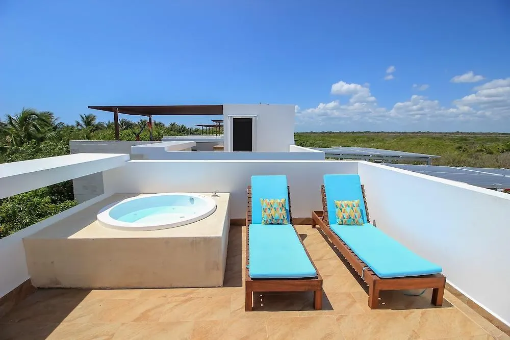 Hotel Luxury Home With Rooftop Steps Away From Beach By Olahola Akumal